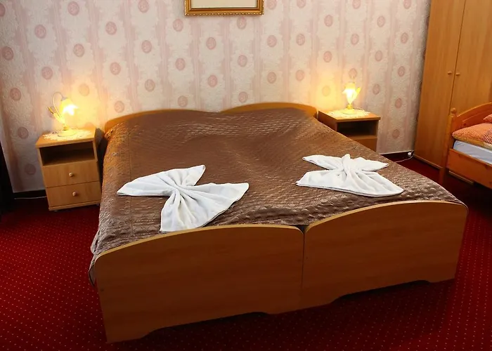 Kalman Panzio Bed & Breakfast 4*