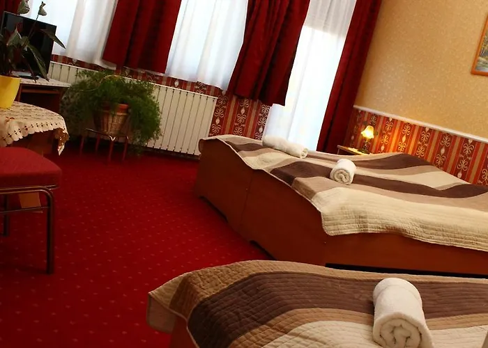 Kalman Panzio Bed & Breakfast 4*